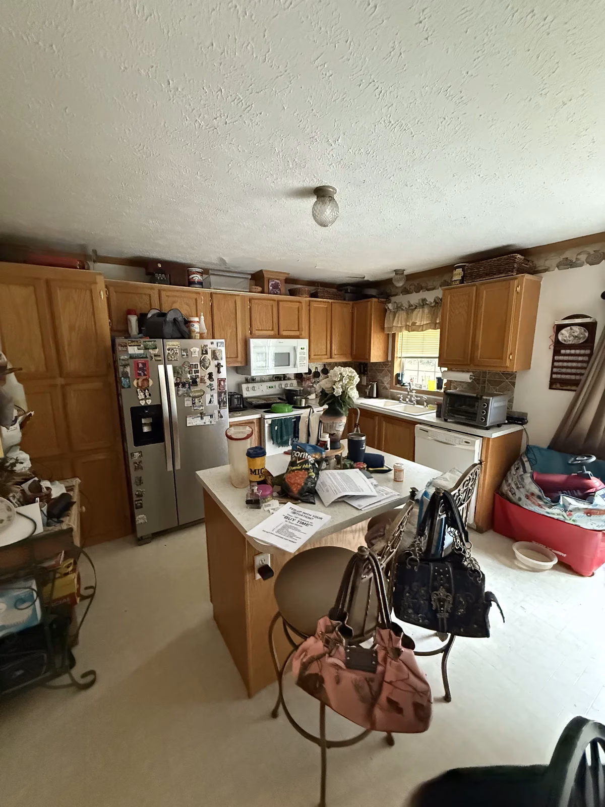Amelia OH house before renovation